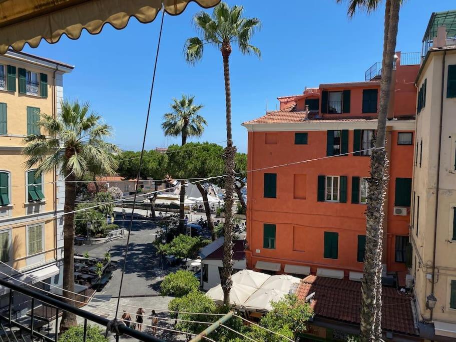 Appartamento Incantevole In Piazza Bresca, סנרמו מראה חיצוני תמונה
